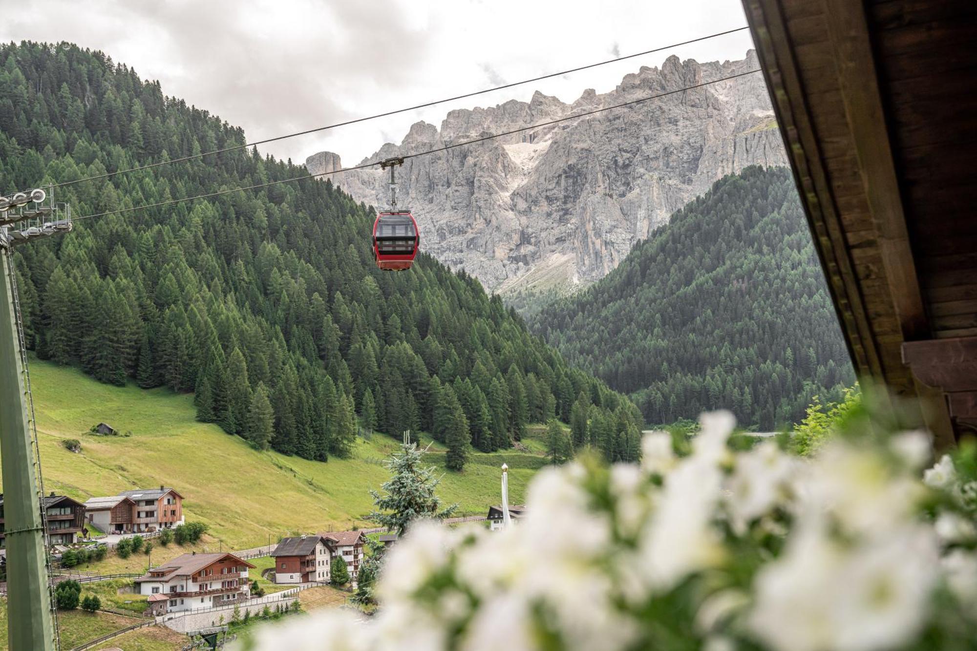 Garni La Bercia Hotel Sëlva di Val Gardena Eksteriør billede